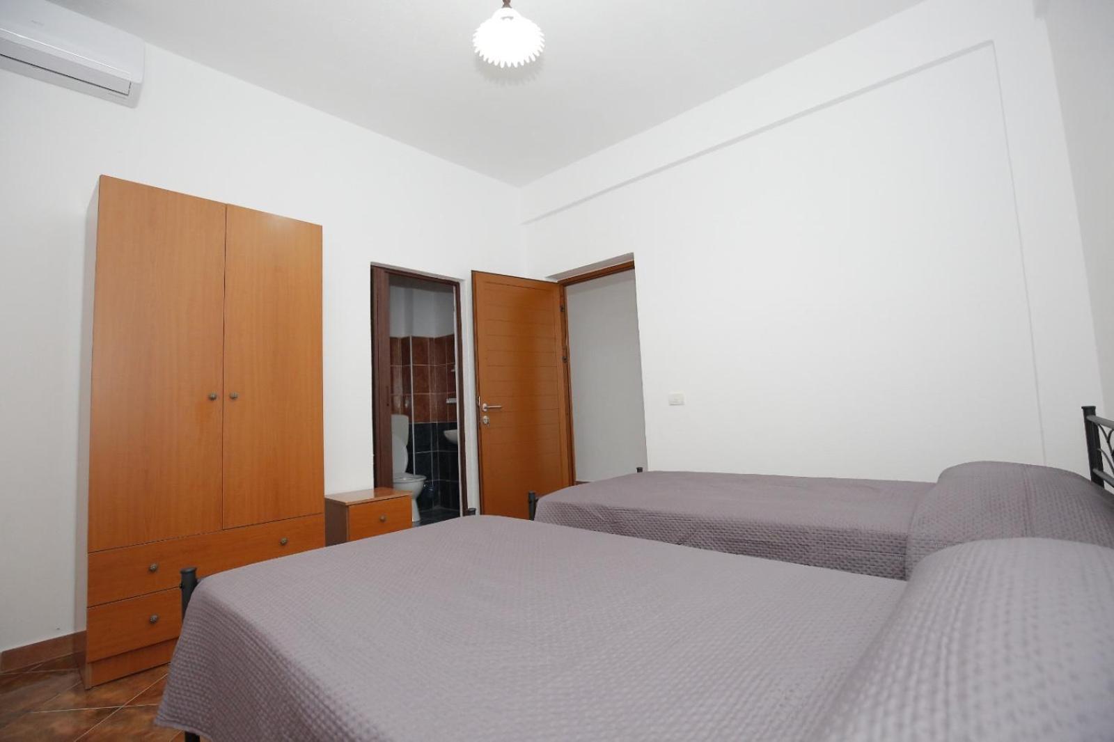 Hotelgodini Golem  Esterno foto