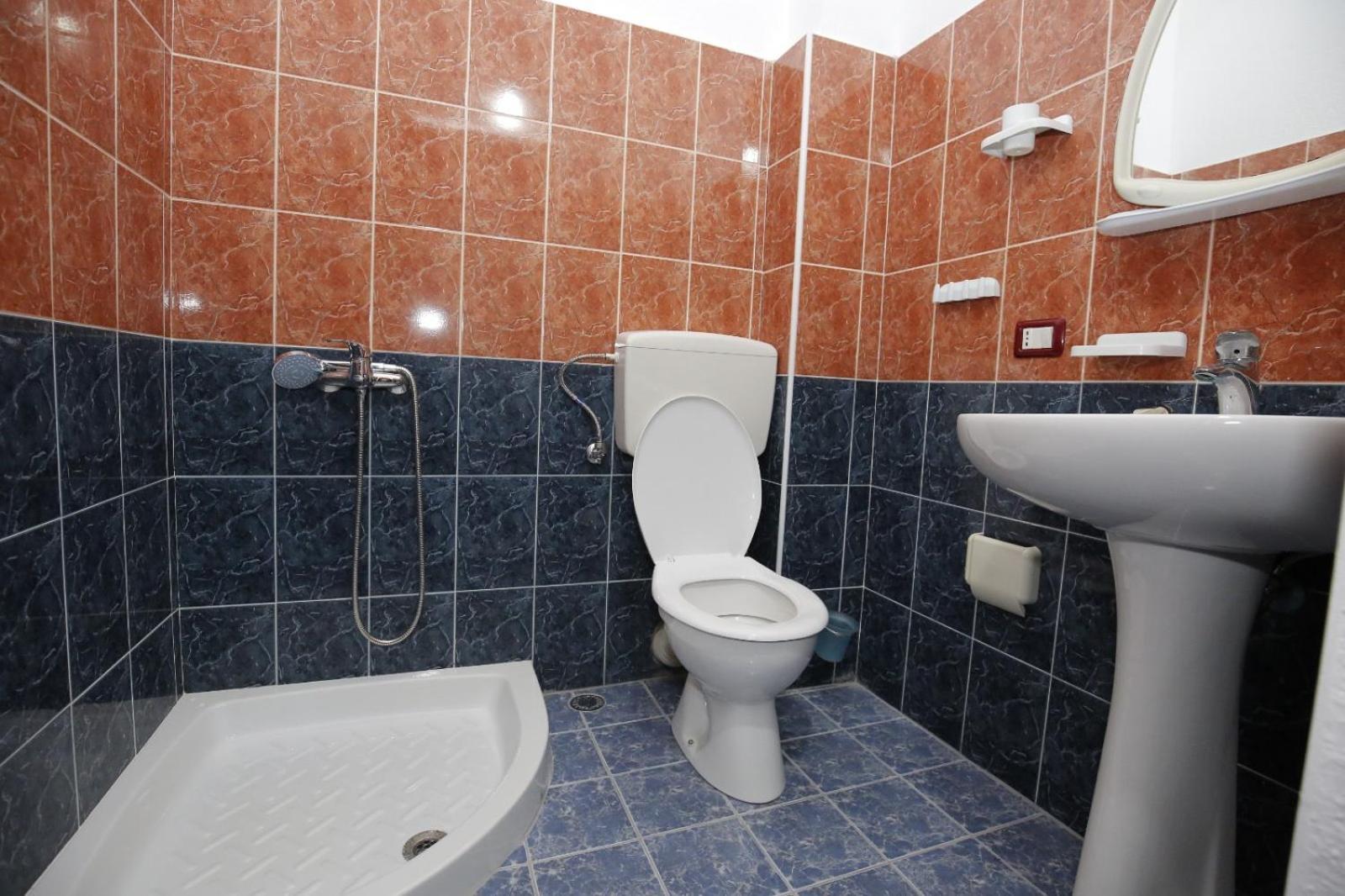 Hotelgodini Golem  Esterno foto